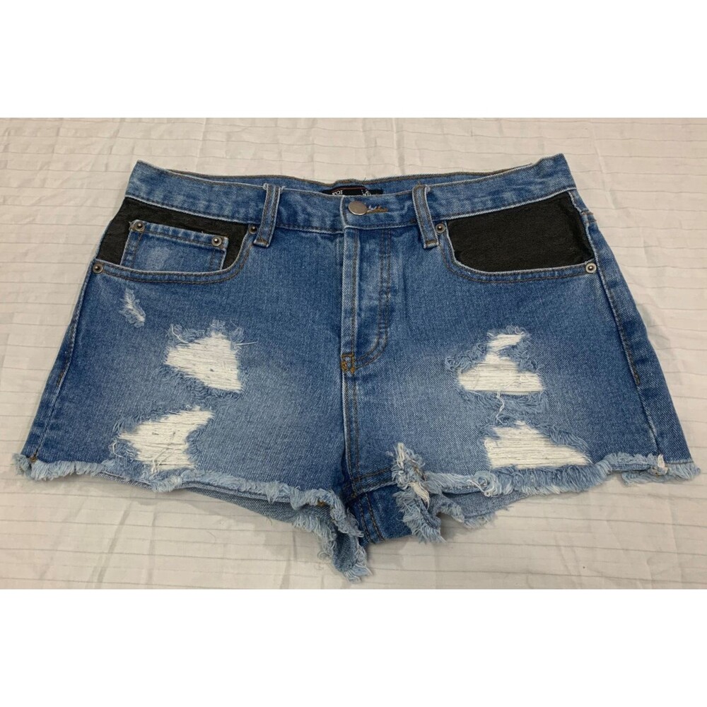 FOREVER 21 PREMIUM DENIM WOMENS JEANS SHORTS SIZE 28